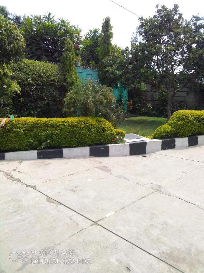 Bernkish Homes Nakuru Esterno foto